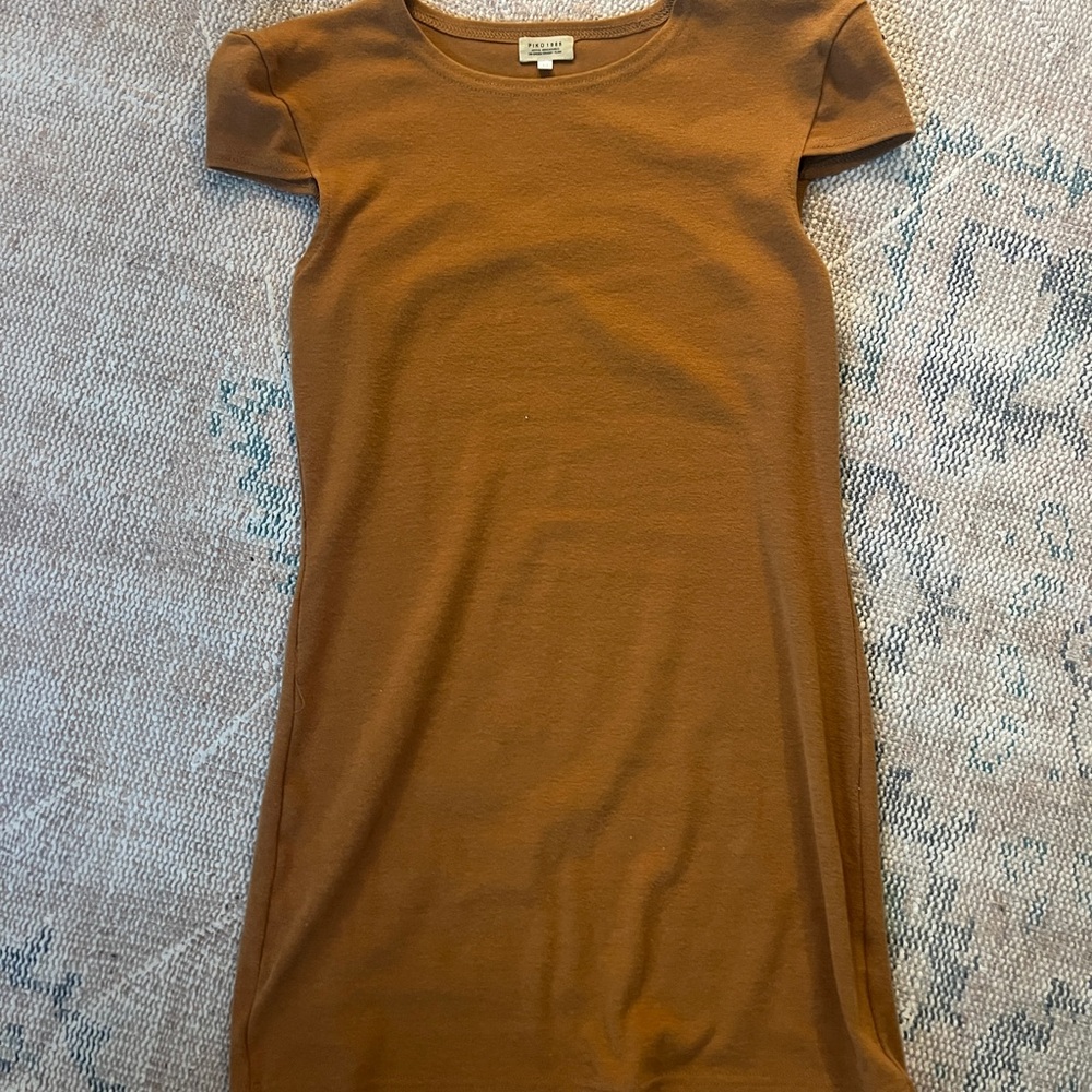 Piko 1988 Brown Sheath Mini Dress Crew Neck Cap Sleeve Casual